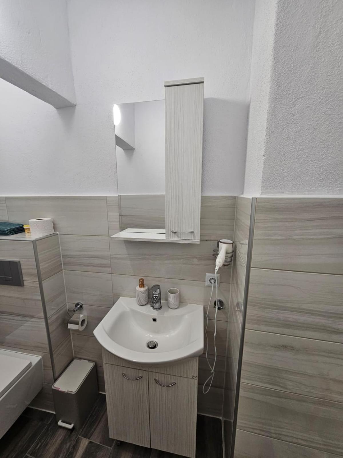 Beach Apartment B Nea Karvali Dış mekan fotoğraf